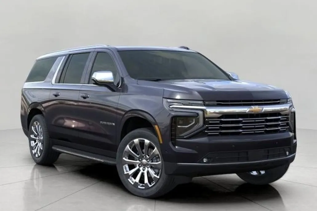 2025 Chevrolet Suburban Premier photo 1