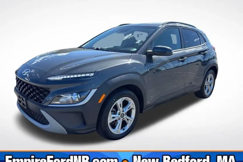 2023 Hyundai Kona SEL photo 1