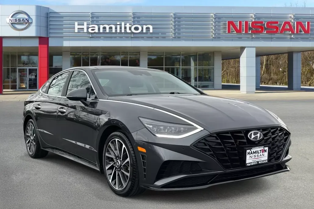 2022 Hyundai Sonata Limited photo 1