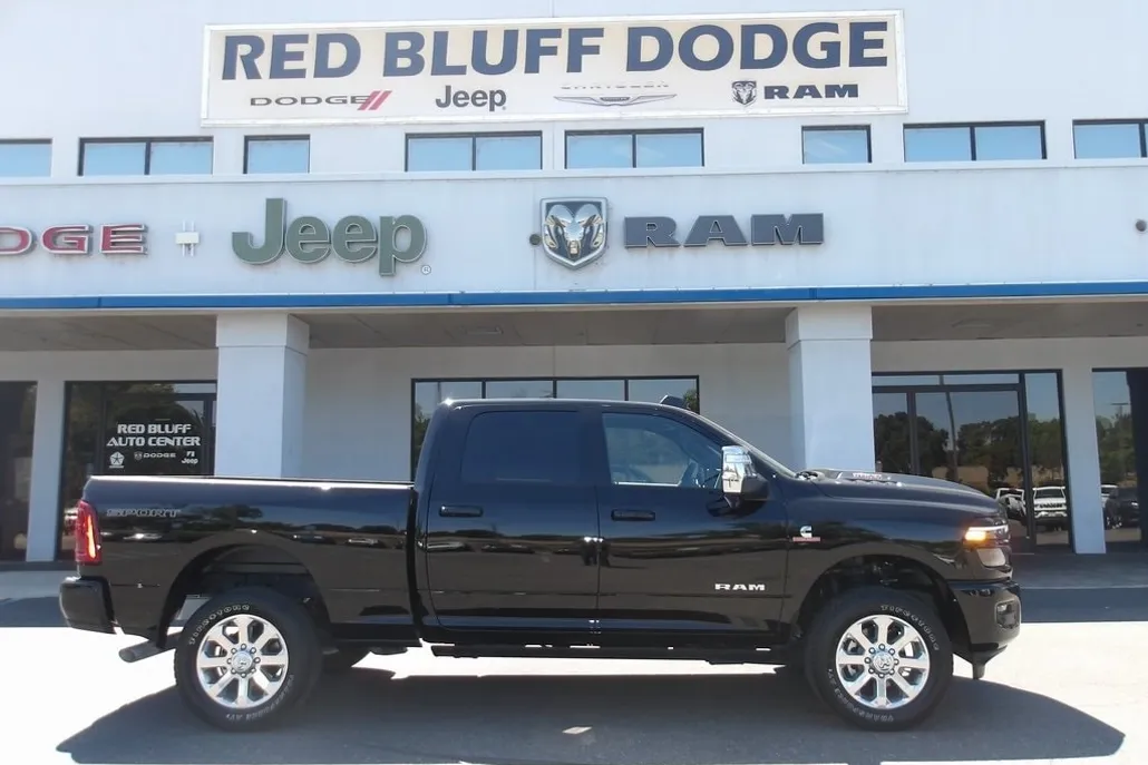 2025 Ram 2500 Laramie photo 1