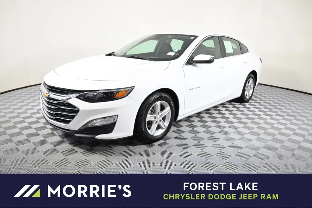 2023 Chevrolet Malibu 1LT photo 1