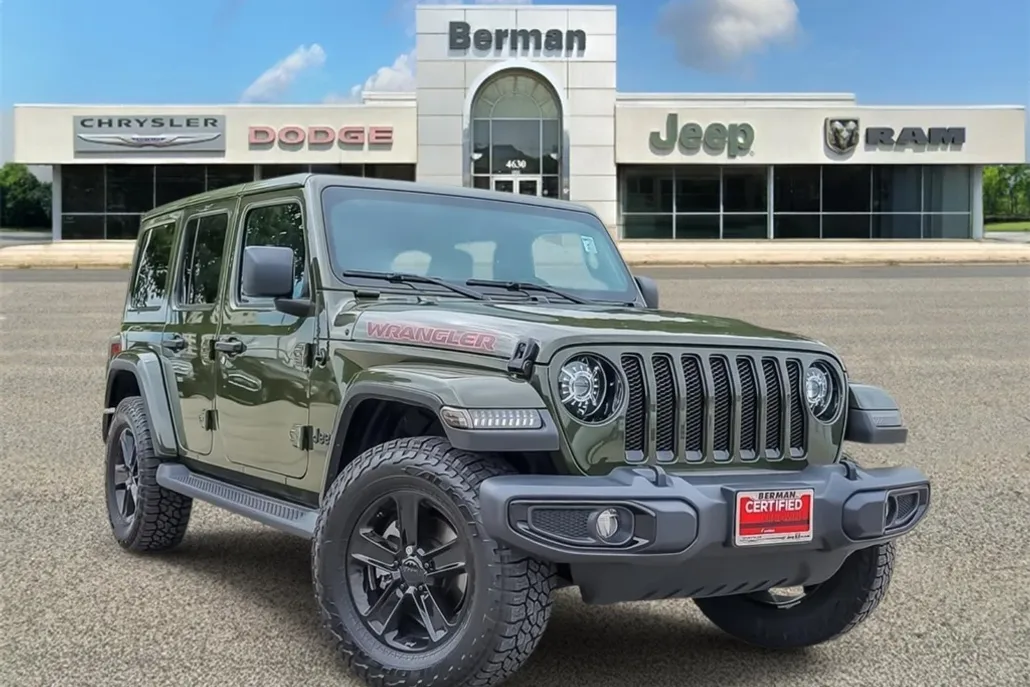 2021 Jeep Wrangler Unlimited Sahara Altitude photo 1