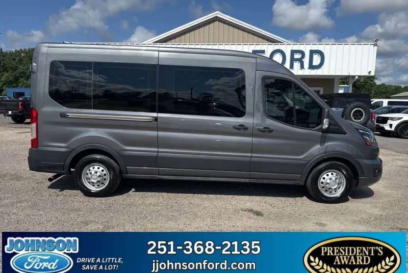 2023 Ford Transit photo 1