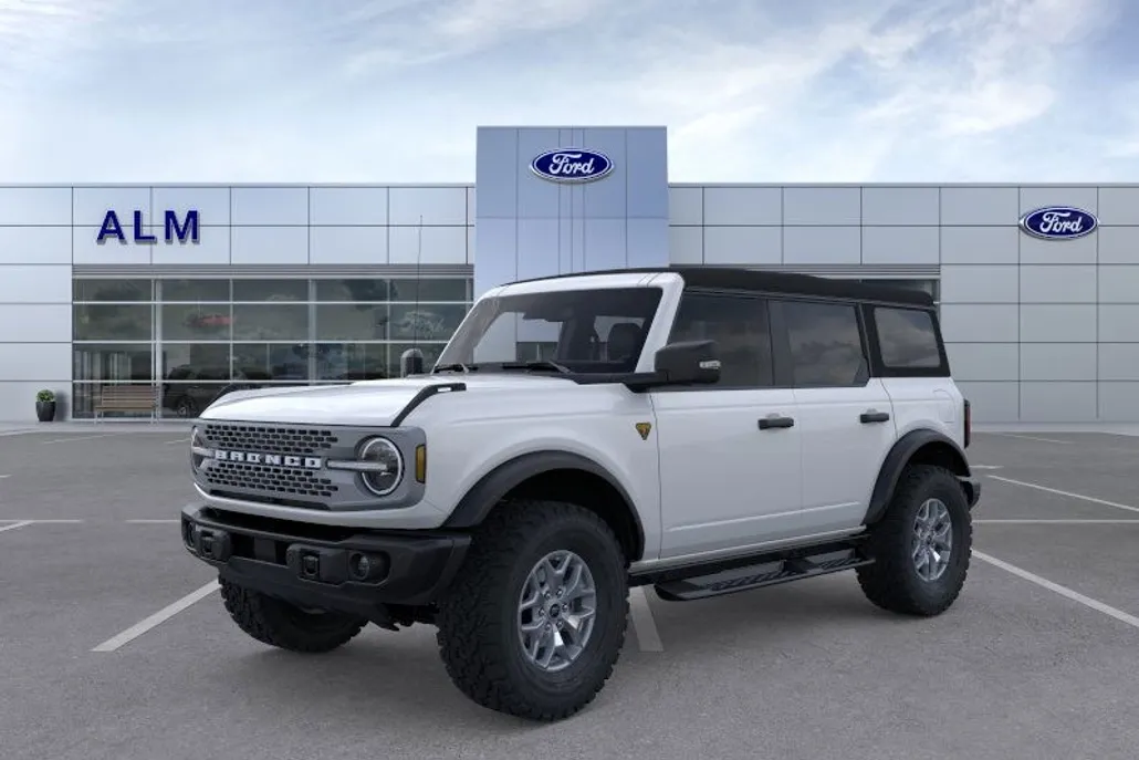 2025 Ford Bronco Badlands photo 1