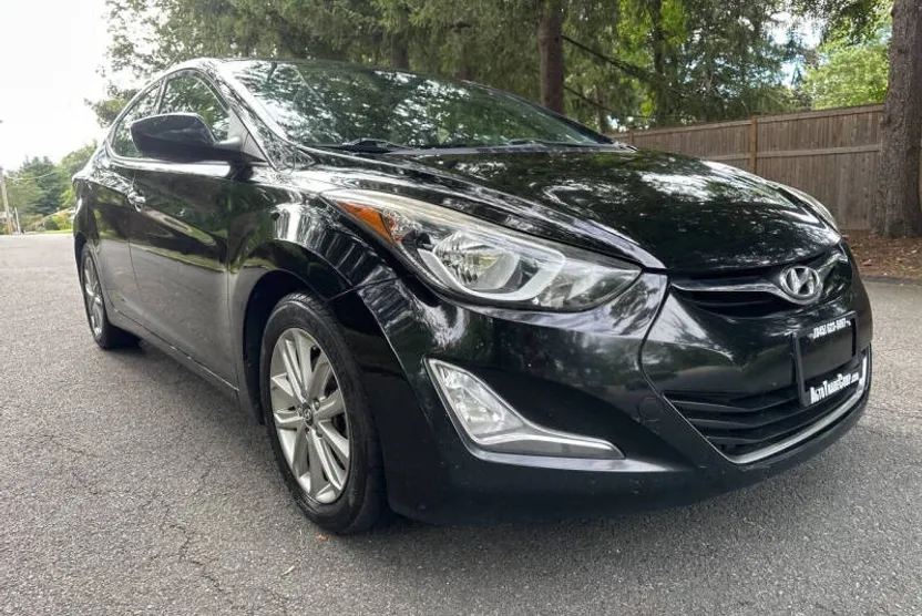 2015 Hyundai Elantra SE photo 1