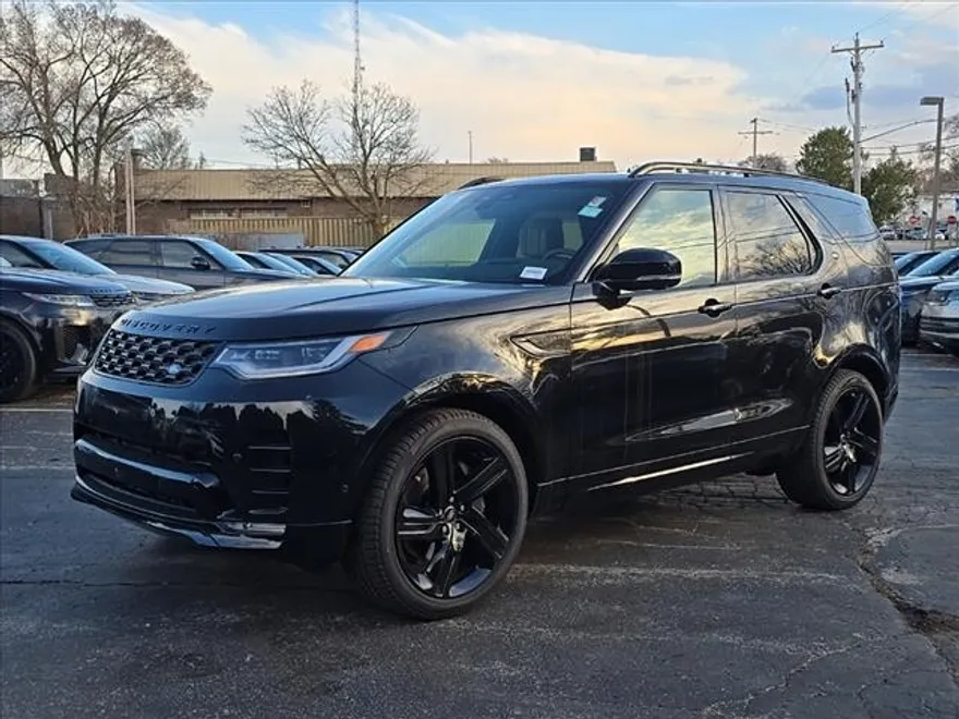 2025 Land Rover Discovery SE photo 1