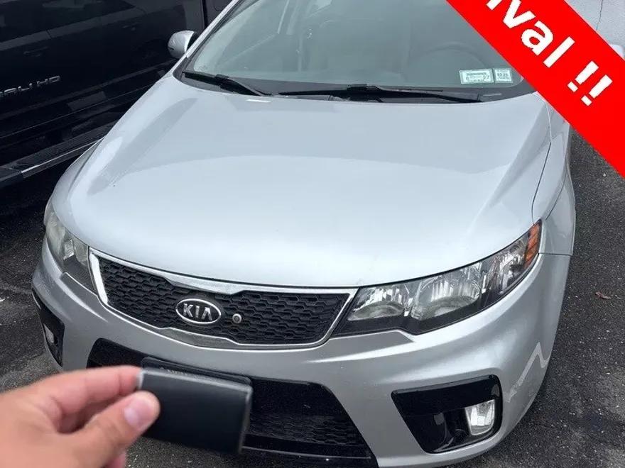 2013 Kia Forte EX photo 1