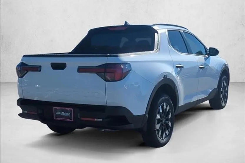 2025 Hyundai Santa Cruz SEL photo 1