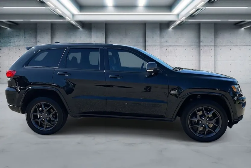 2021 Jeep Grand Cherokee Limited photo 1