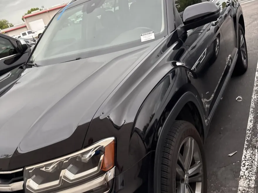 2019 Volkswagen Atlas V6 SEL R-Line photo 1