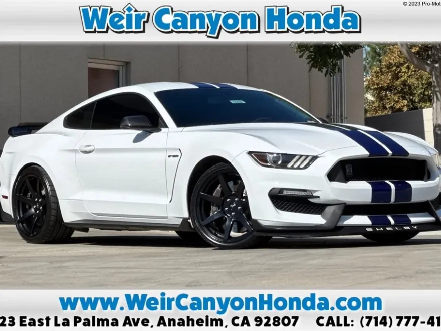 2016 Ford Mustang Shelby GT350 photo 1