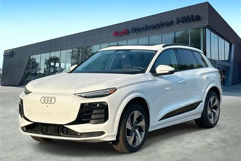 2025 Audi Q6 E-tron Premium Plus photo 1