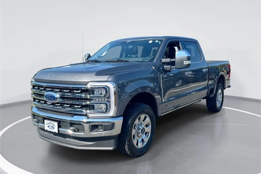 2024 Ford F-250 photo 1
