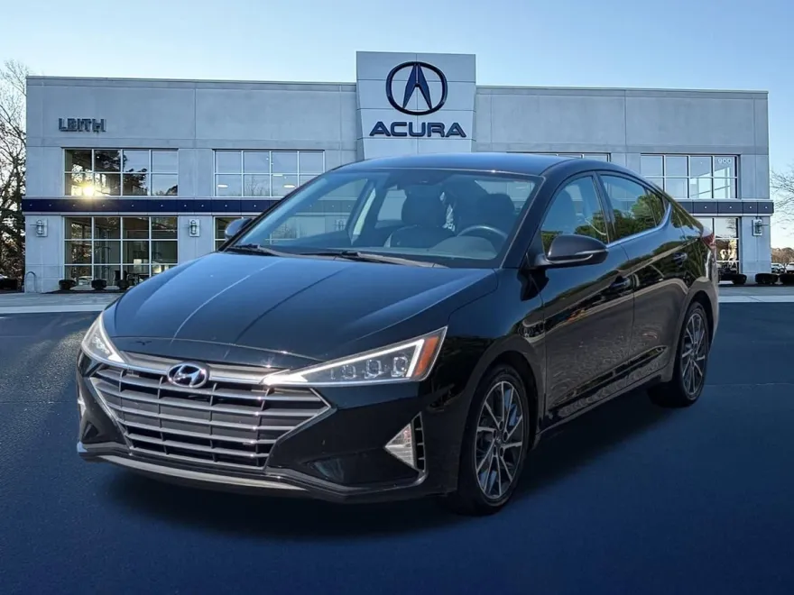 2020 Hyundai Elantra Limited photo 1