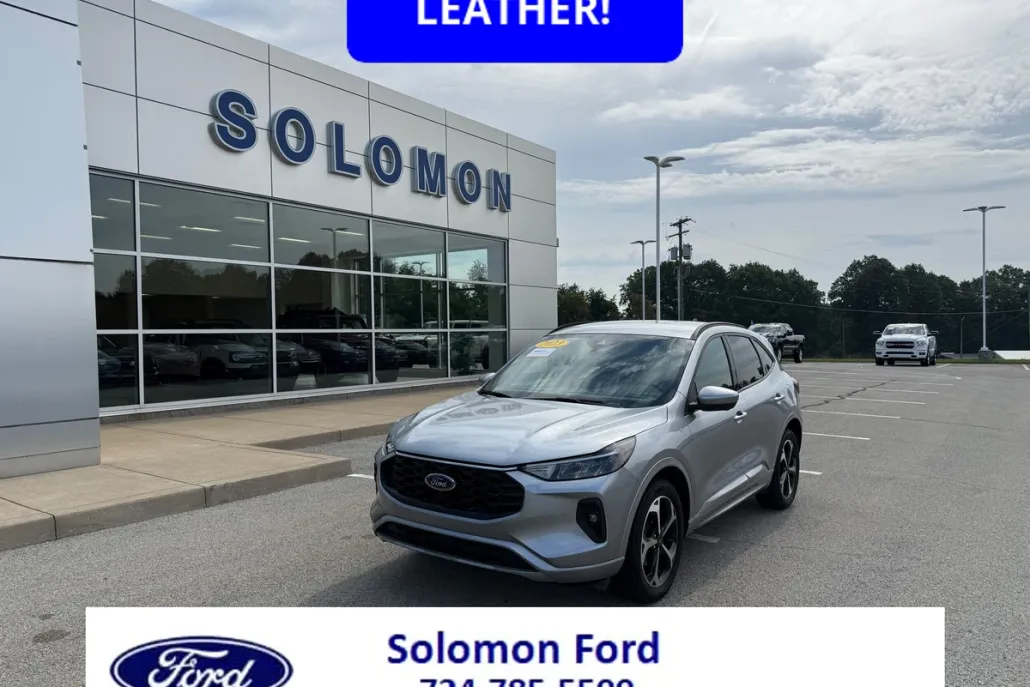 2023 Ford Escape ST-Line Select photo 1