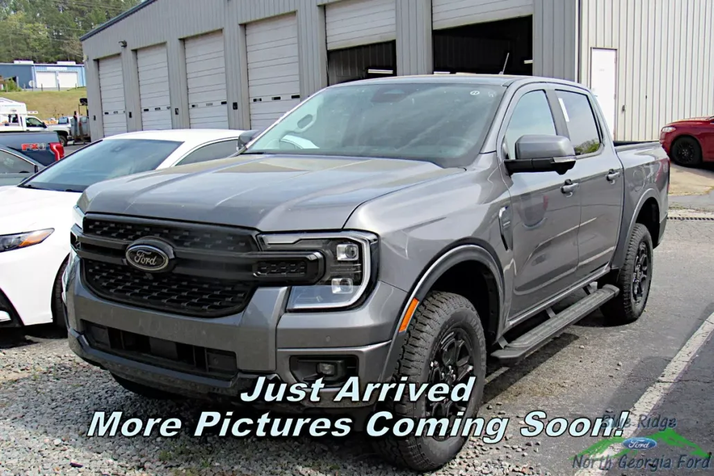 2025 Ford Ranger Lariat photo 1