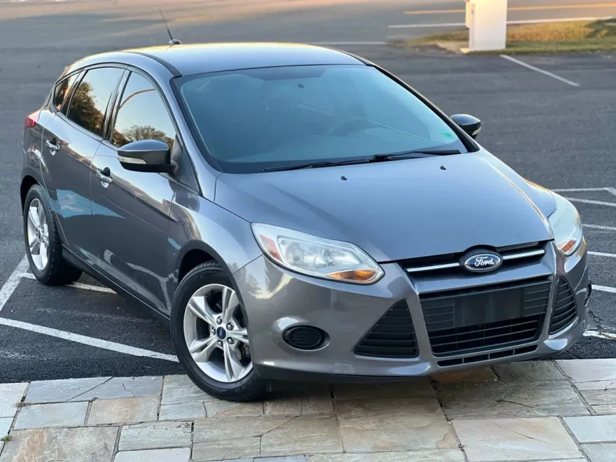 2014 Ford Focus SE photo 1