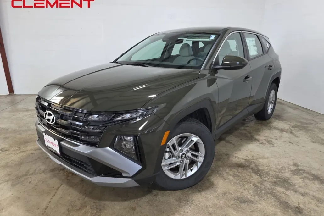 2025 Hyundai Tucson SE photo 1