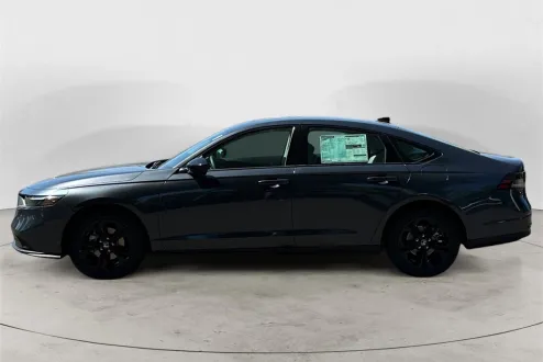 2025 Honda Accord SE photo 2