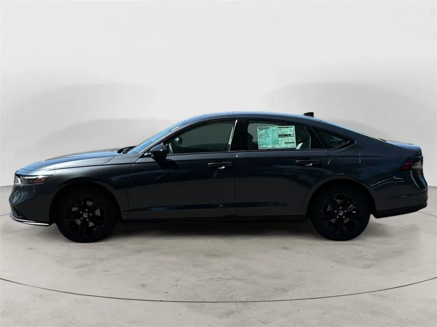 2025 Honda Accord SE photo 2