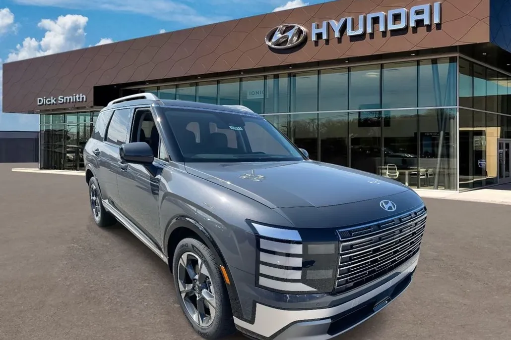 2026 Hyundai Palisade Limited photo 1