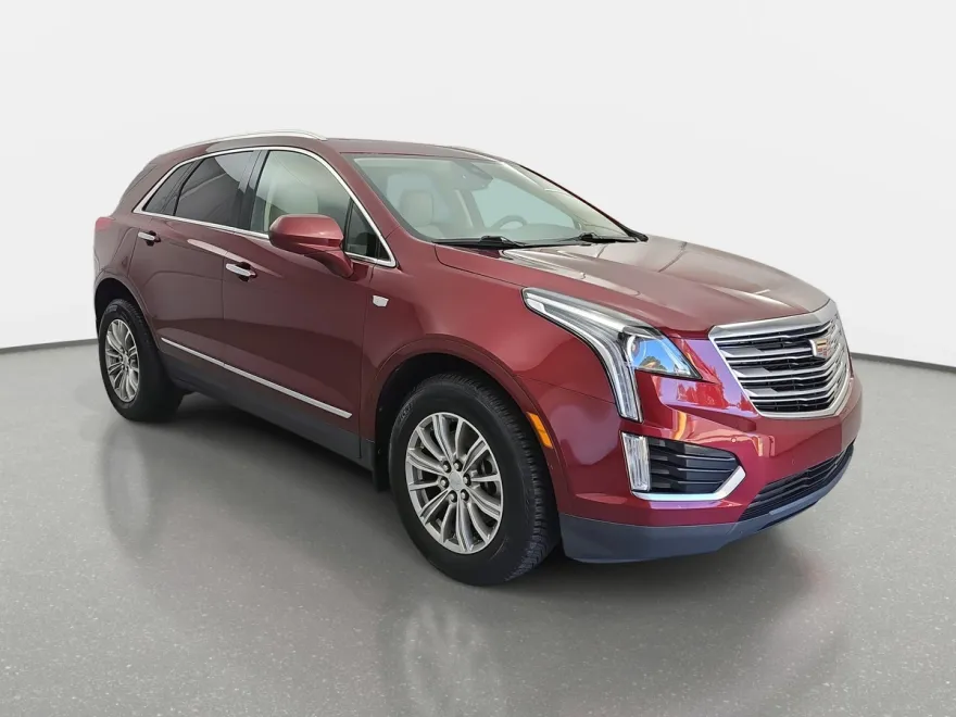 2017 Cadillac XT5 Luxury photo 1