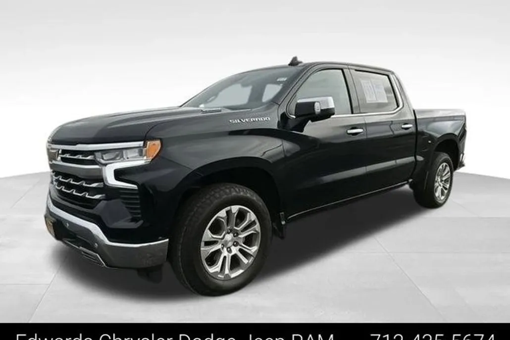 2023 Chevrolet Silverado 1500 LTZ photo 1