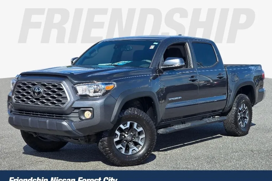 2023 Toyota Tacoma TRD Off-Road photo 1