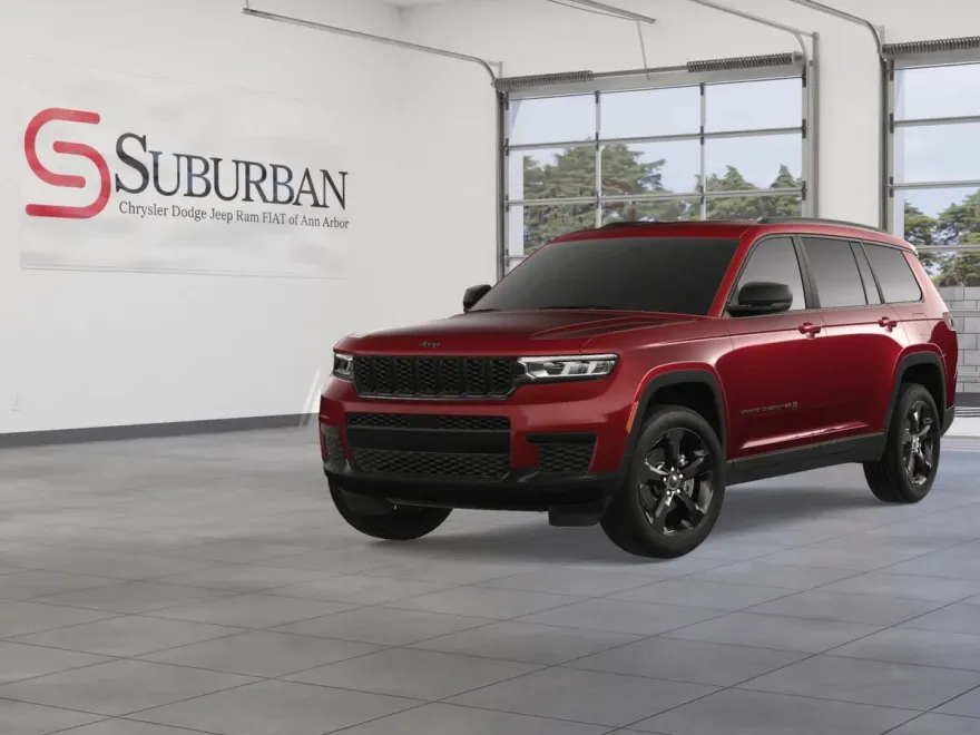 2025 Jeep Grand Cherokee Altitude photo 1