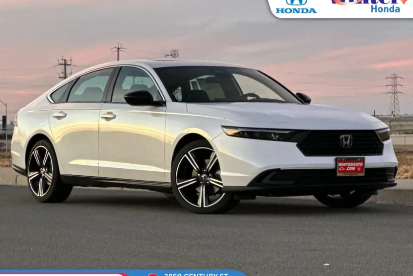 2025 Honda Accord Hybrid Sport photo 1