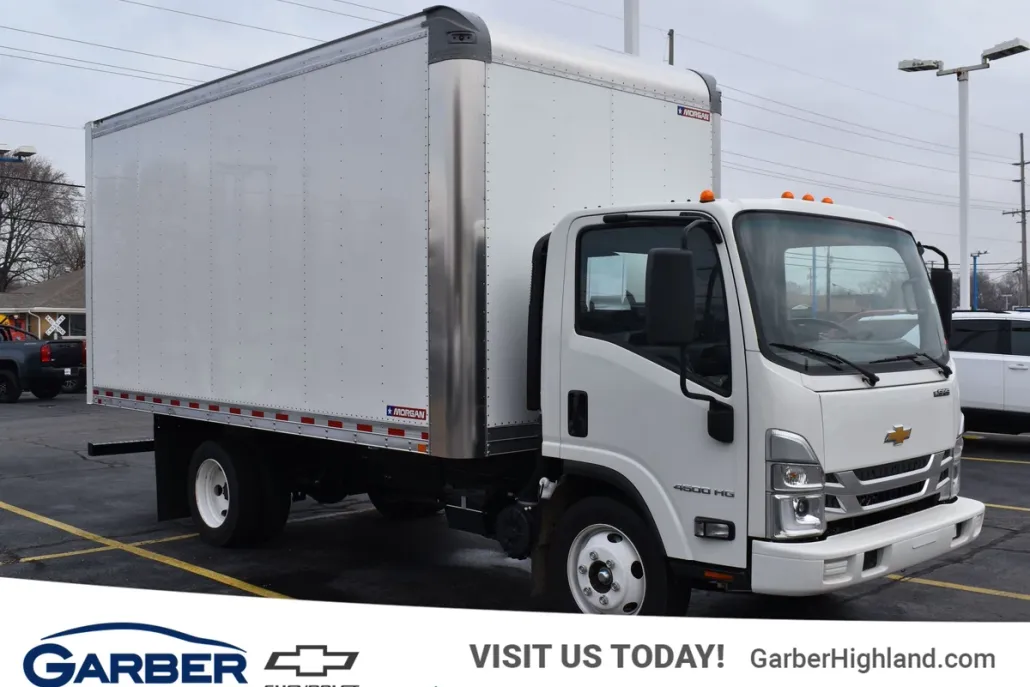 2024 Chevrolet Silverado 4500HD photo 1