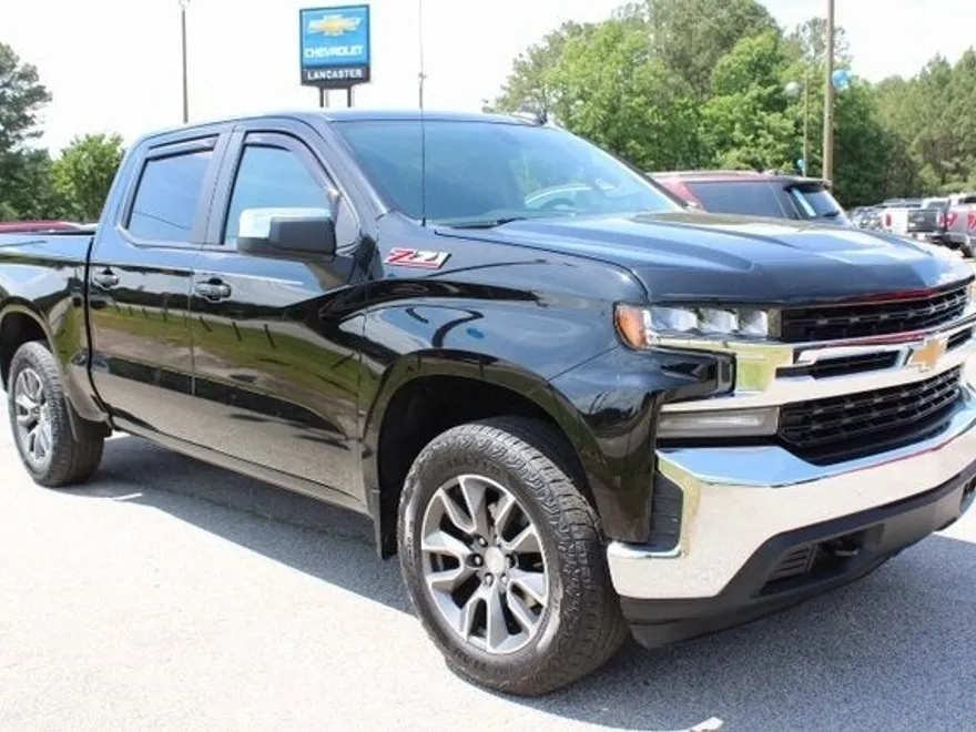 2019 Chevrolet Silverado 1500 LT photo 1