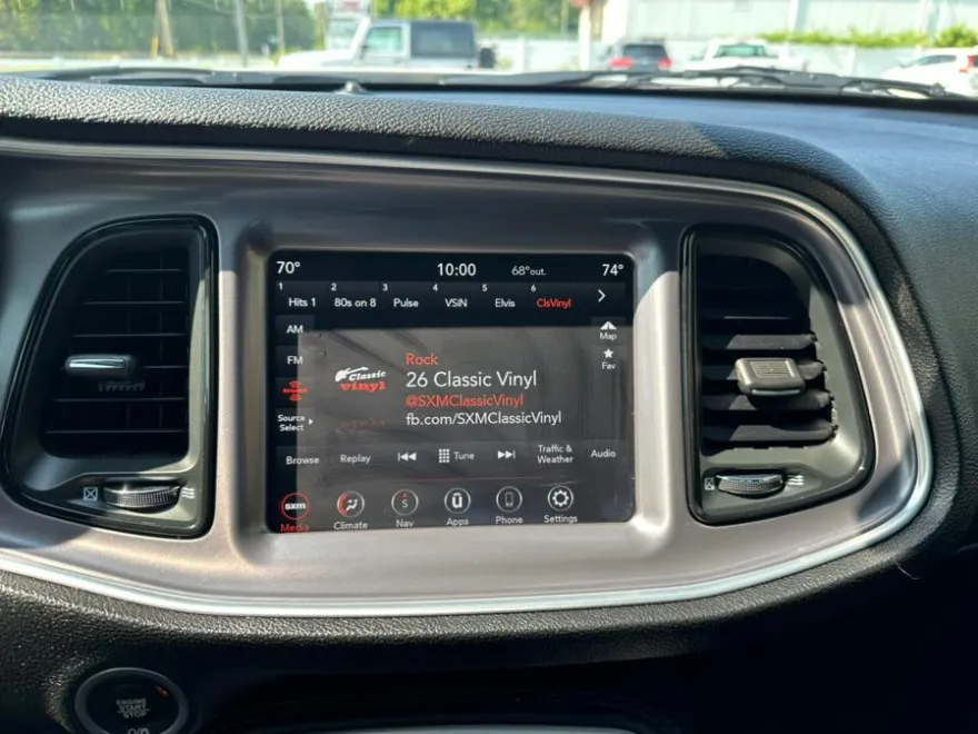 2020 Dodge Challenger SXT photo 16