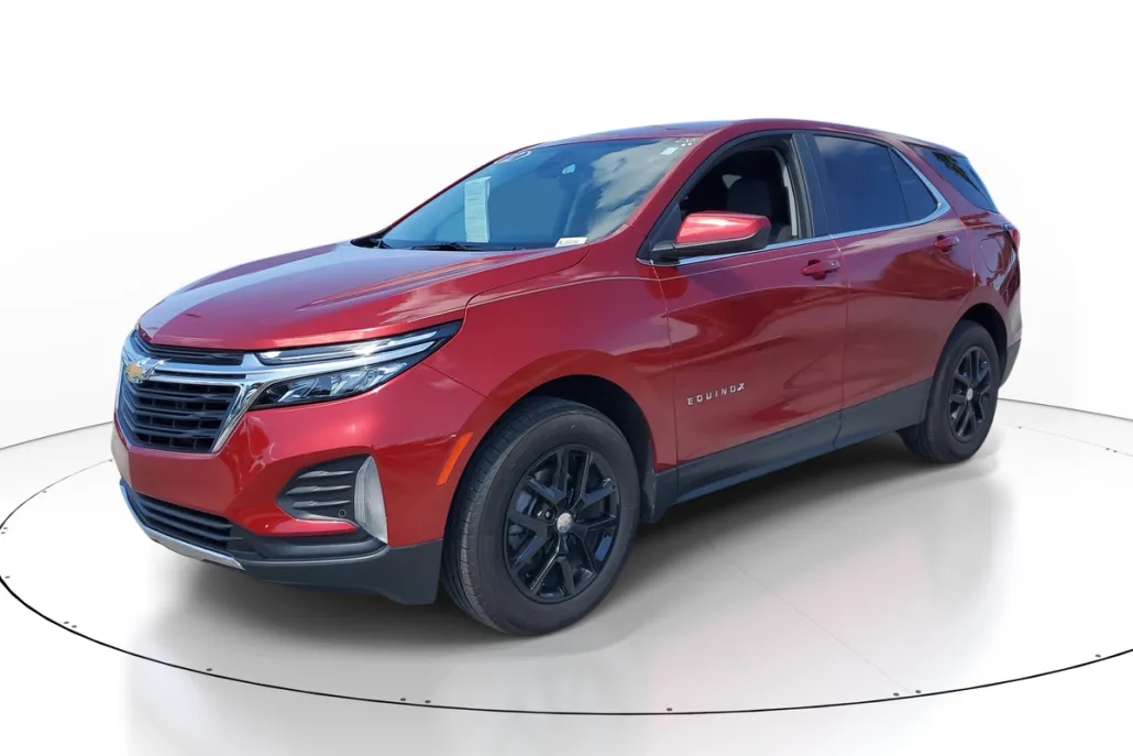 2022 Chevrolet Equinox LT photo 1