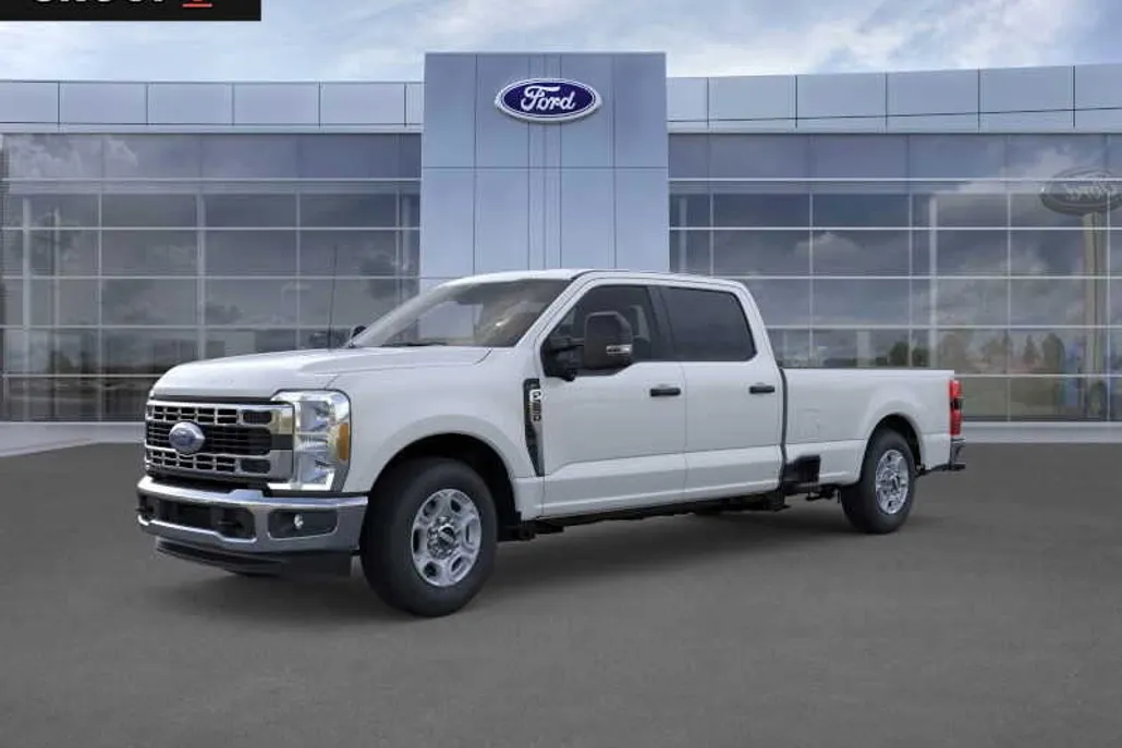 2026 Ford F-250 XLT photo 1