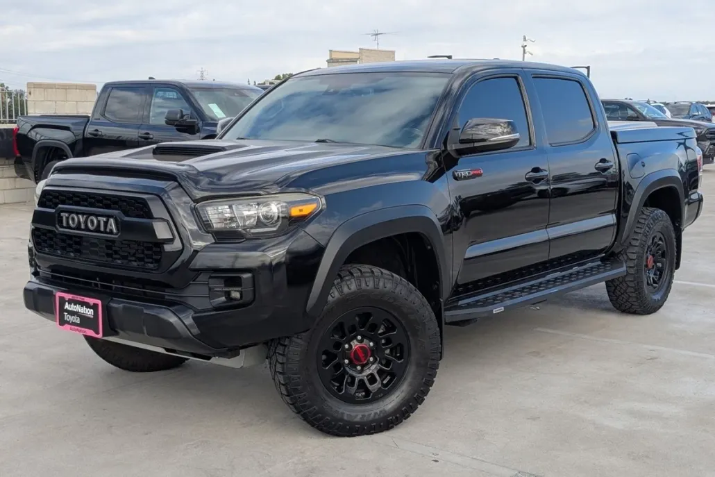 2019 Toyota Tacoma TRD Pro V6 photo 1