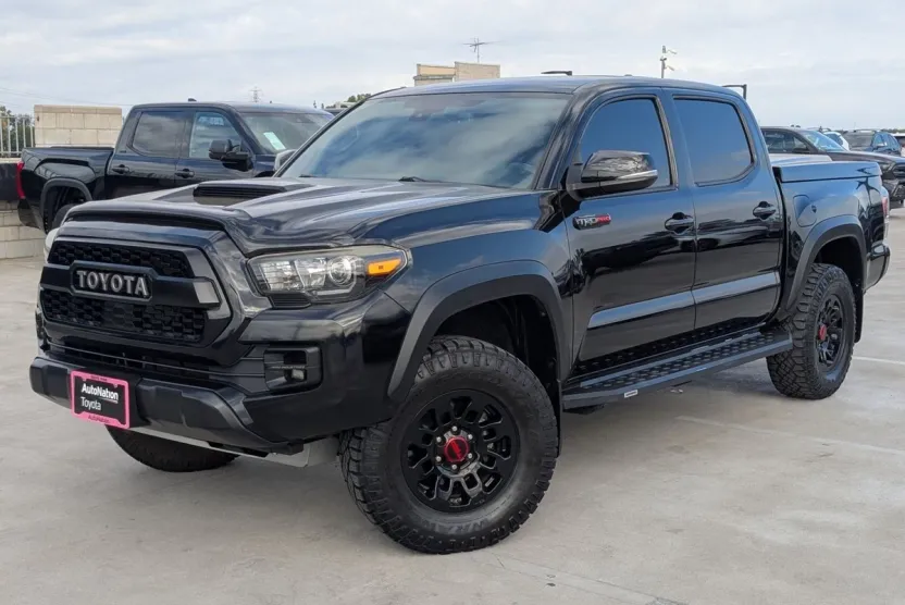 2019 Toyota Tacoma TRD Pro V6 photo 1