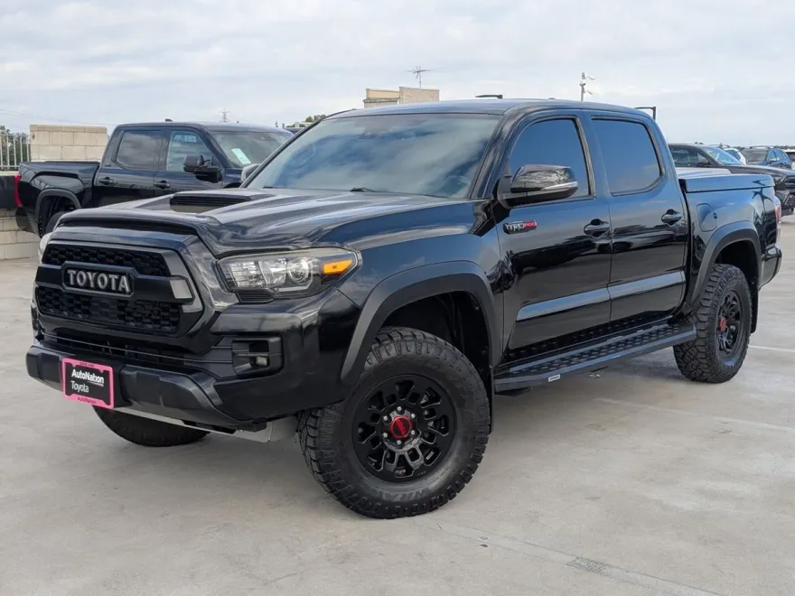 2019 Toyota Tacoma TRD Pro V6 photo 1