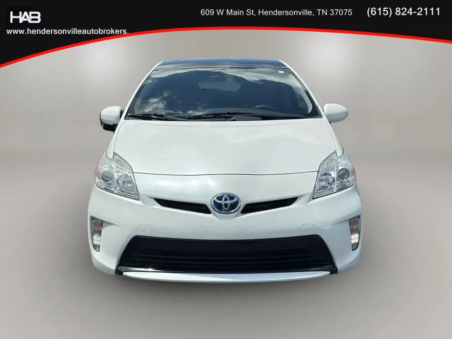 2014 Toyota Prius One photo 1