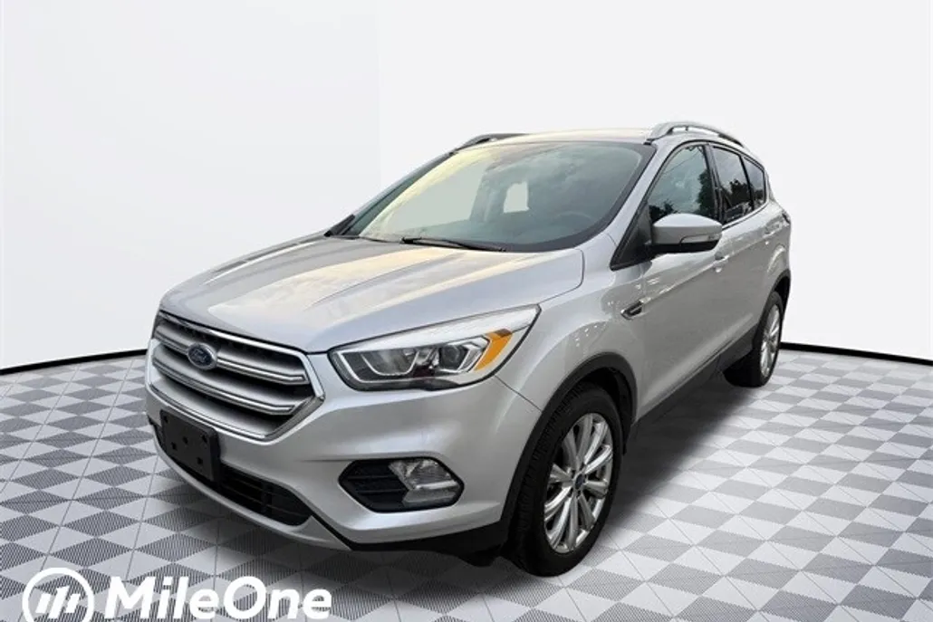 2017 Ford Escape Titanium photo 1