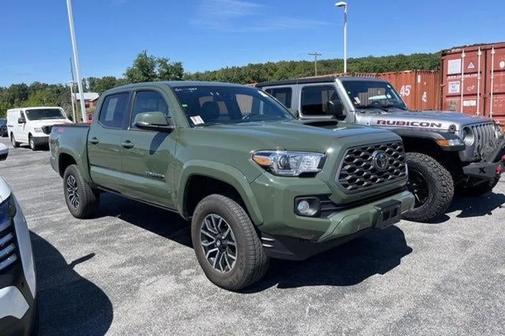 2022 Toyota Tacoma 4x4 TRD Sport Double Cab V6 photo 1