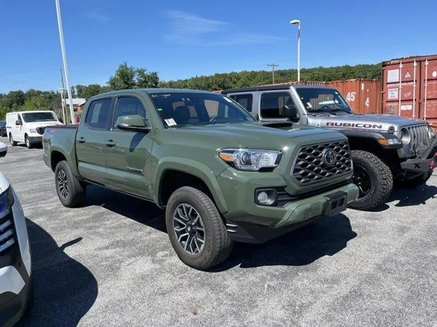 2022 Toyota Tacoma 4x4 TRD Sport Double Cab V6 photo 1