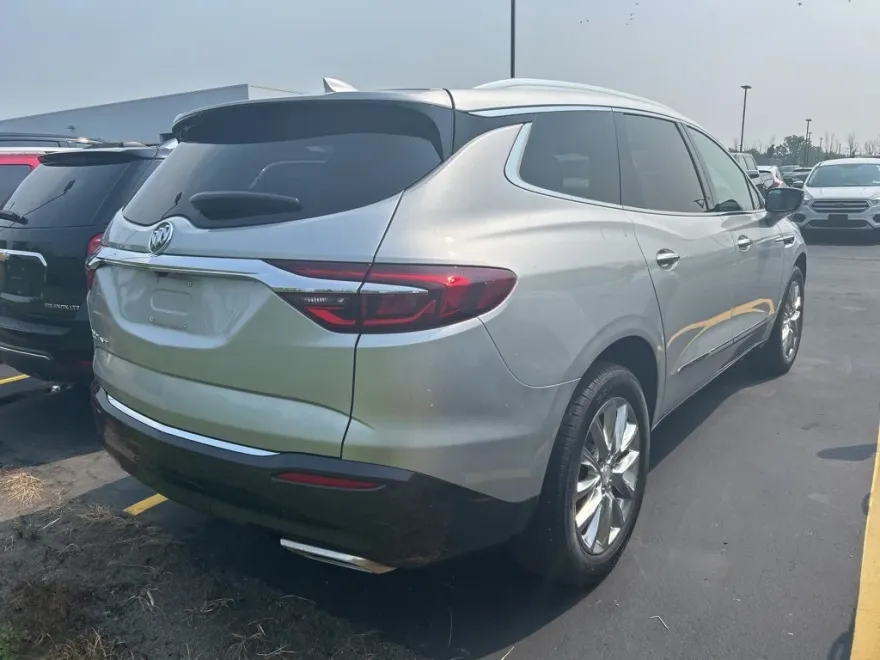 2021 Buick Enclave Premium photo 1