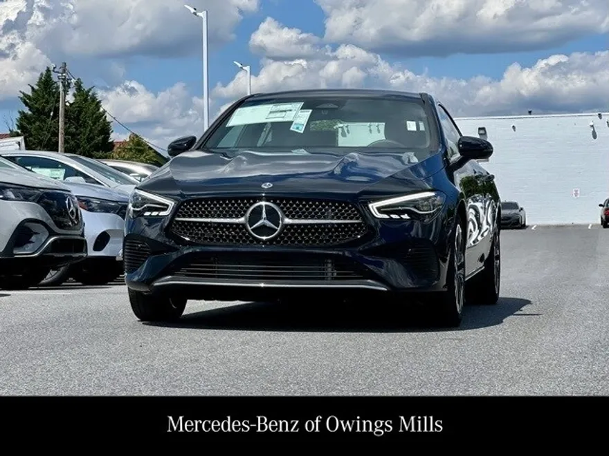 2025 Mercedes Benz CLA 250 4MATIC photo 1