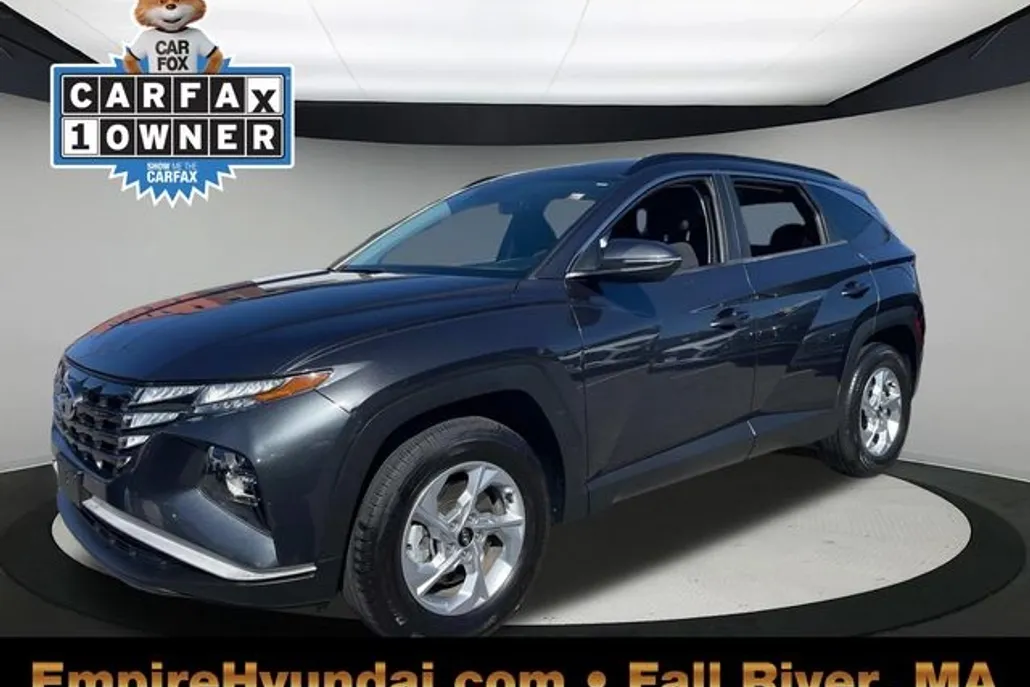 2022 Hyundai Tucson SEL photo 1