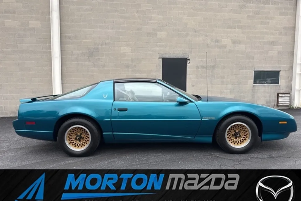 1992 Pontiac Firebird Formula photo 1
