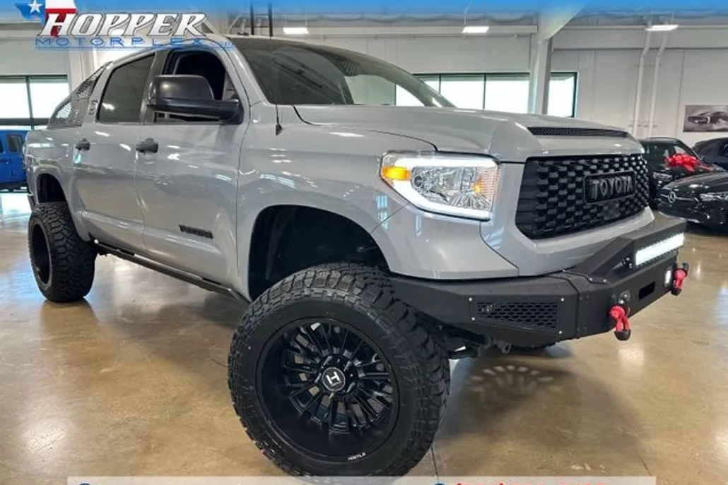 2019 Toyota Tundra SR5 TRD photo 1