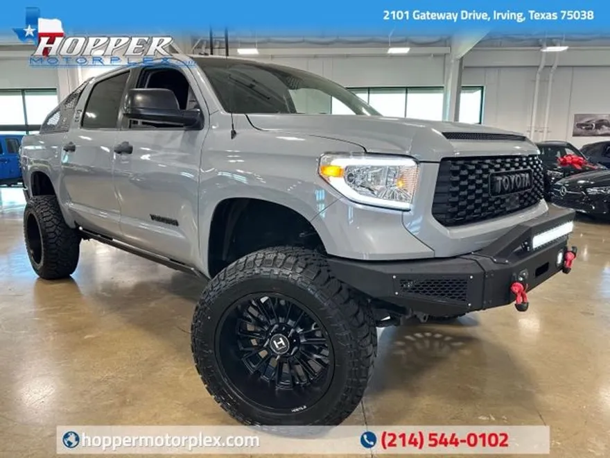 2019 Toyota Tundra SR5 TRD photo 1