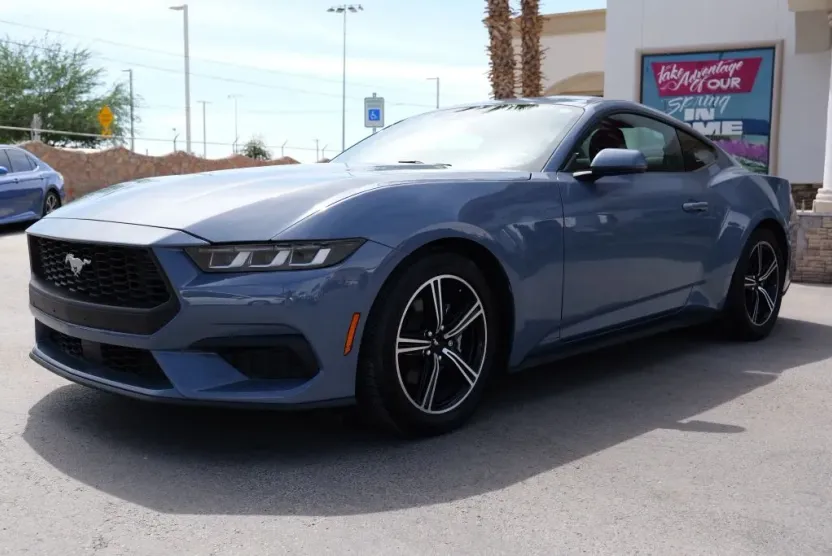 2024 Ford Mustang EcoBoost photo 1