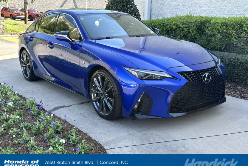 2021 Lexus IS 350 F SPORT photo 1